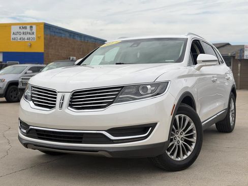Used 2017 Lincoln MKX Select w/ Select Plus Package FWD image 21
