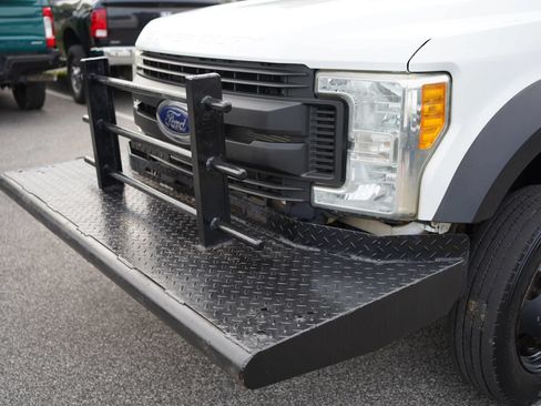 Used 2017 Ford F550 4x4 SuperCab Super Duty image 22