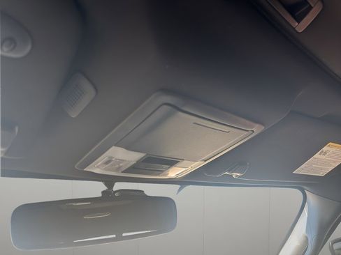 Used 2014 Ford F150 Platinum image 13