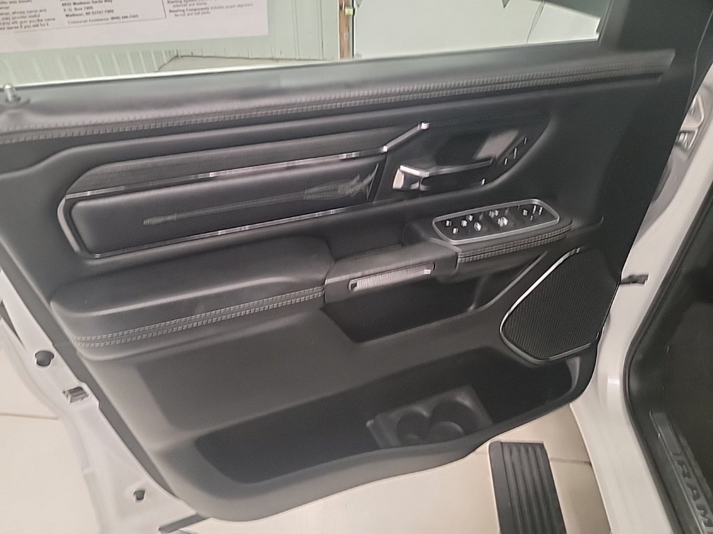 Used 2022 RAM 1500 Limited AWD/4WD image 12