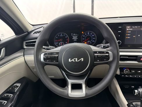Used 2022 Kia K5 LXS image 22