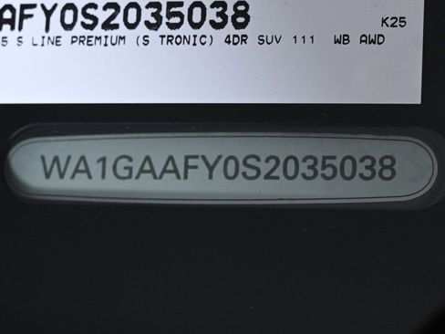 Certified 2025 Audi Q5 2.0T Premium w/ Convenience Plus Package image 24