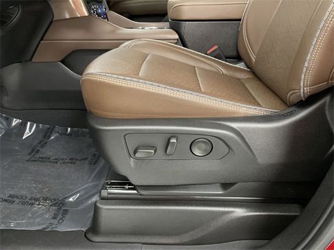 Used 2024 Chevrolet Tahoe High Country w/ Premium Package 2 image 23