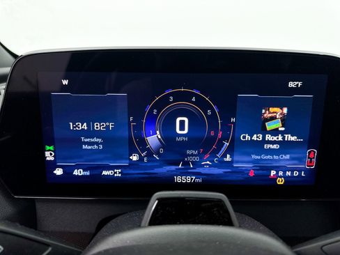 Used 2024 Chevrolet Traverse RS w/ LPO, Floor Liner Package image 39