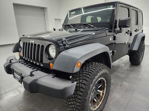 Used 2012 Jeep Wrangler Unlimited Sport image 6