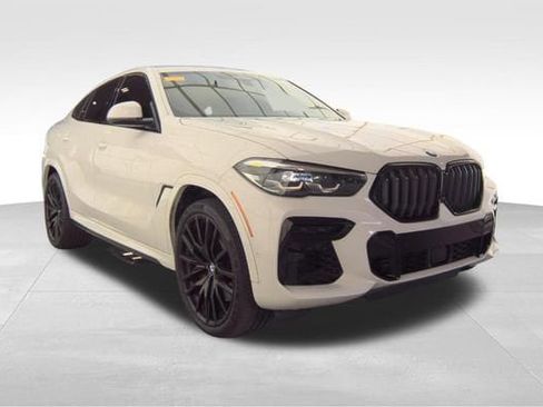 Used 2022 BMW X6 xDrive40i w/ M Sport Package AWD/4WD image 4