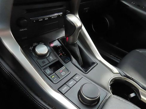 Used 2015 Lexus NX 200t FWD image 27
