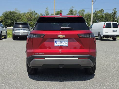 New 2027 Chevrolet Equinox LT FWD image 6