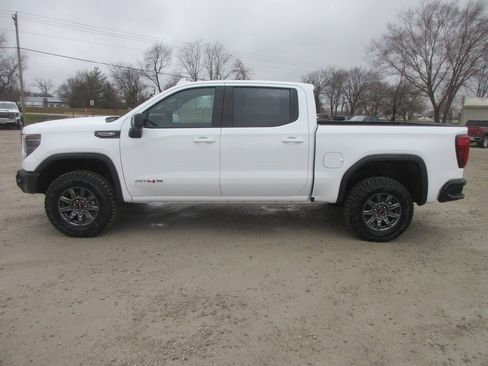 New 2026 GMC Sierra 1500 AT4X image 9