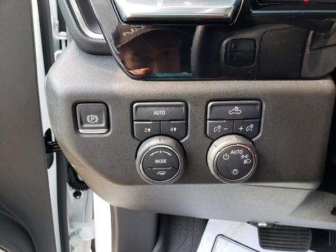 New 2025 Chevrolet Silverado 1500 LT w/ All Star Edition Plus image 10