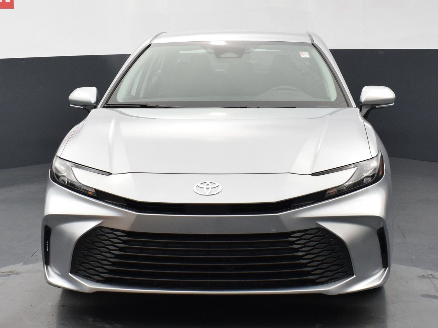 Used 2025 Toyota Camry LE w/ Convenience Package AWD/4WD image 7