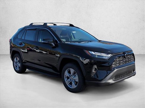 New 2025 Toyota RAV4 XLE image 7