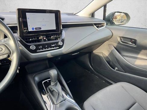 Certified 2025 Toyota Corolla LE image 15