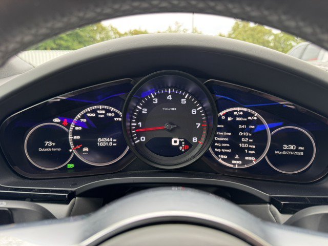 Used 2019 Porsche Cayenne AWD/4WD image 25