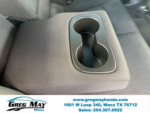 Used 2018 Chevrolet Malibu LT w/ Sport Package FWD image 26