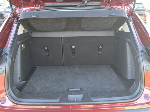 Certified 2025 Chevrolet Trax LT image 13