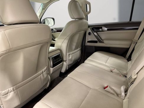 Used 2015 Lexus GX 460 Luxury AWD/4WD image 15