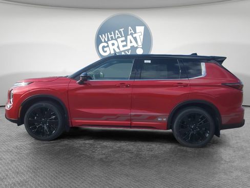 New 2026 Mitsubishi Outlander AWD image 7