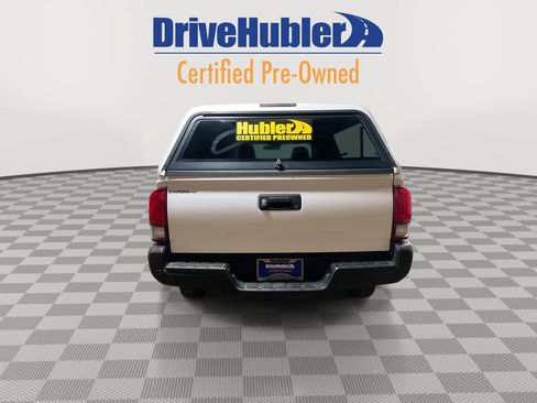 Used 2022 Toyota Tacoma SR image 7