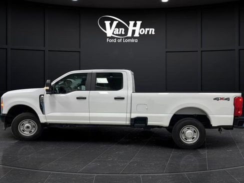 Used 2023 Ford F250 XL image 4