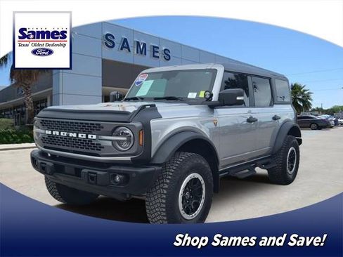 Used 2023 Ford Bronco Badlands image 1