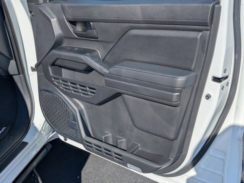 Used 2024 Toyota Tacoma SR5 w/ SR5 Upgrade Package image 13