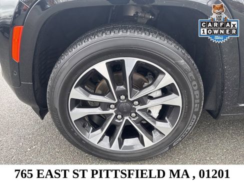 Used 2022 Jeep Grand Cherokee Overland w/ Adv Protech Group III AWD/4WD image 35