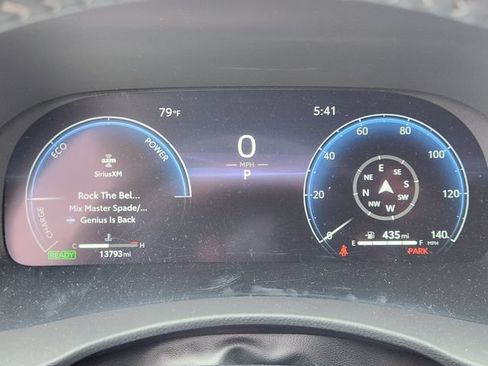 Used 2026 Toyota Highlander Platinum AWD/4WD image 11