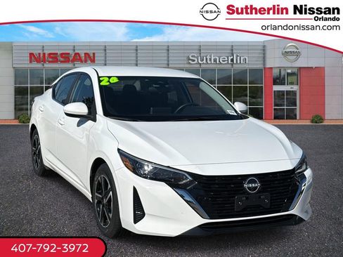 Used 2024 Nissan Sentra SV image 1