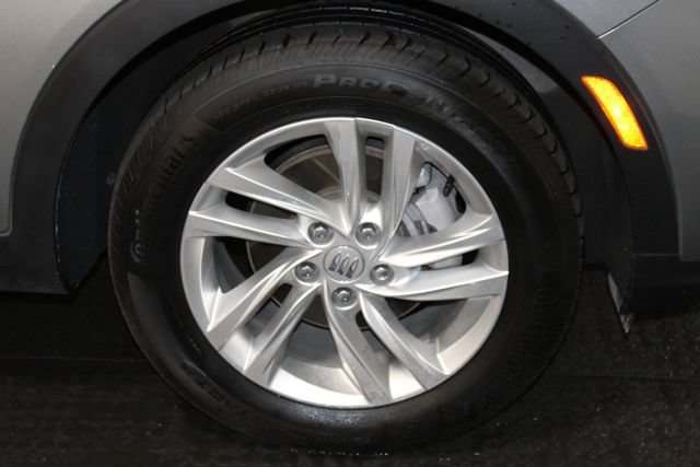 Used 2025 Buick Envista Preferred w/ Convenience II Package FWD image 32