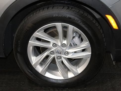 Used 2025 Buick Envista Preferred w/ Convenience II Package FWD image 32