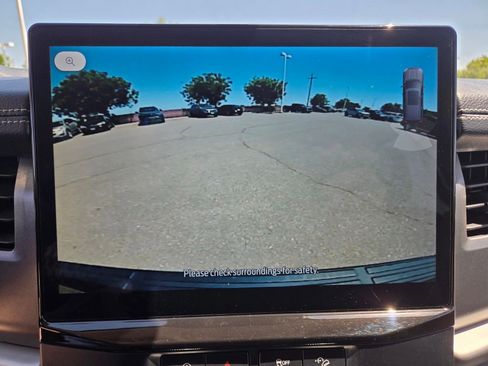 Used 2024 Ford Expedition Max XLT AWD/4WD image 19