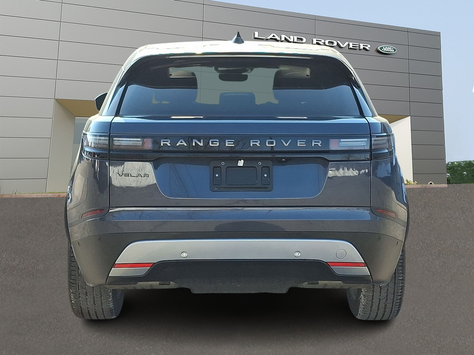 Used 2026 Land Rover Range Rover Velar S AWD/4WD image 7