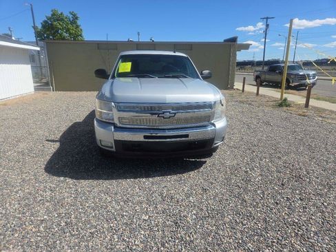 Used 2011 Chevrolet Silverado 1500 LT AWD/4WD image 9