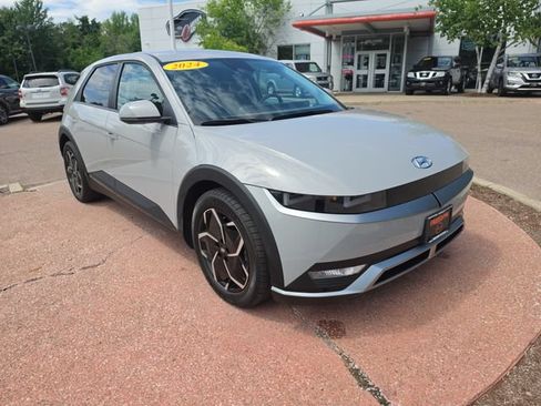 Used 2024 Hyundai Ioniq 5 SE AWD/4WD image 7