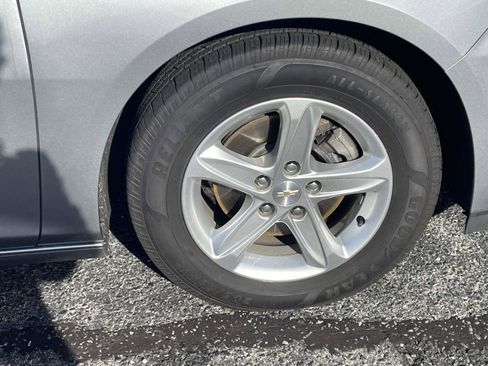 Used 2023 Chevrolet Malibu LS FWD image 3