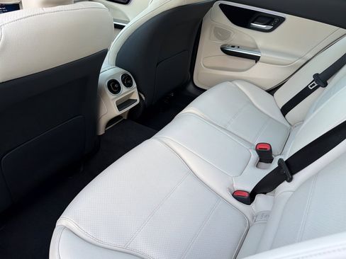 Certified 2025 Mercedes-Benz C 300 Sedan image 13