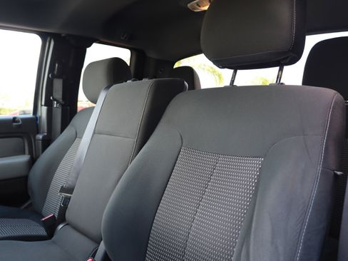 Used 2012 Ford F150 XLT w/ XLT Custom Pkg image 5