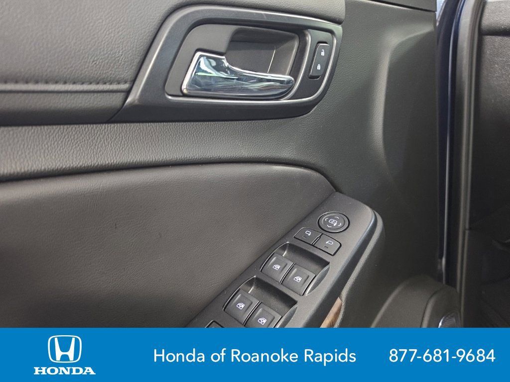 Used 2019 Chevrolet Tahoe LT AWD/4WD image 9
