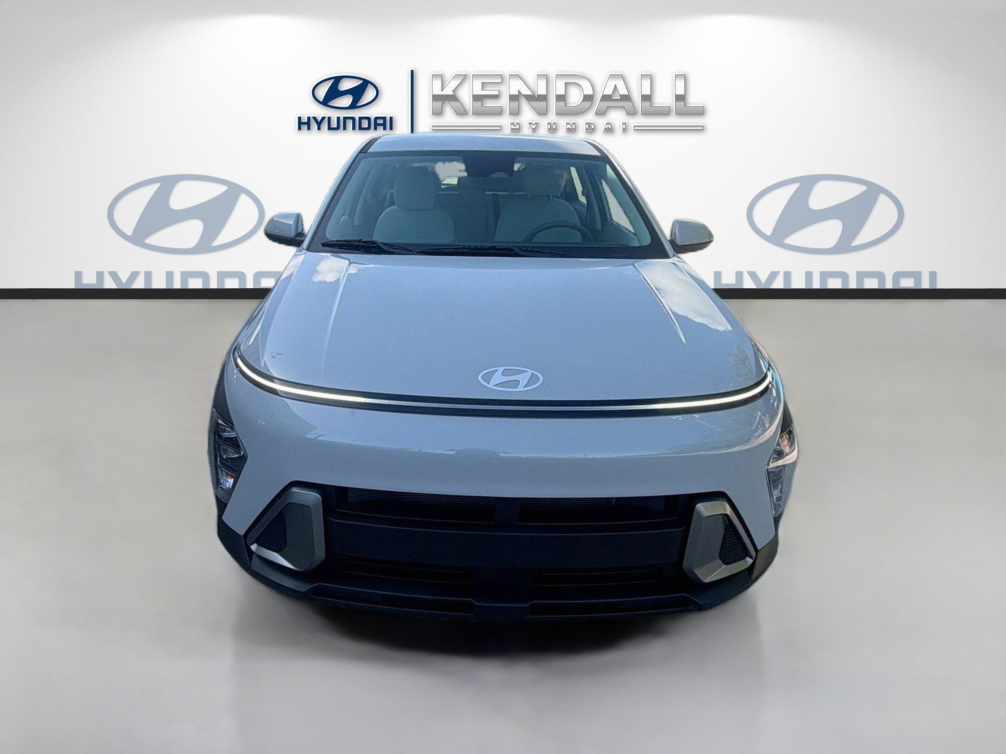 Used 2024 Hyundai Kona SE FWD image 2