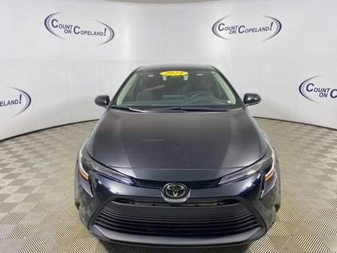 Certified 2024 Toyota Corolla LE FWD image 2