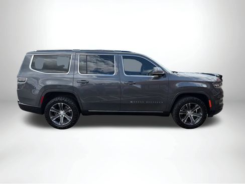 Used 2022 Jeep Grand Wagoneer Series I AWD/4WD image 8