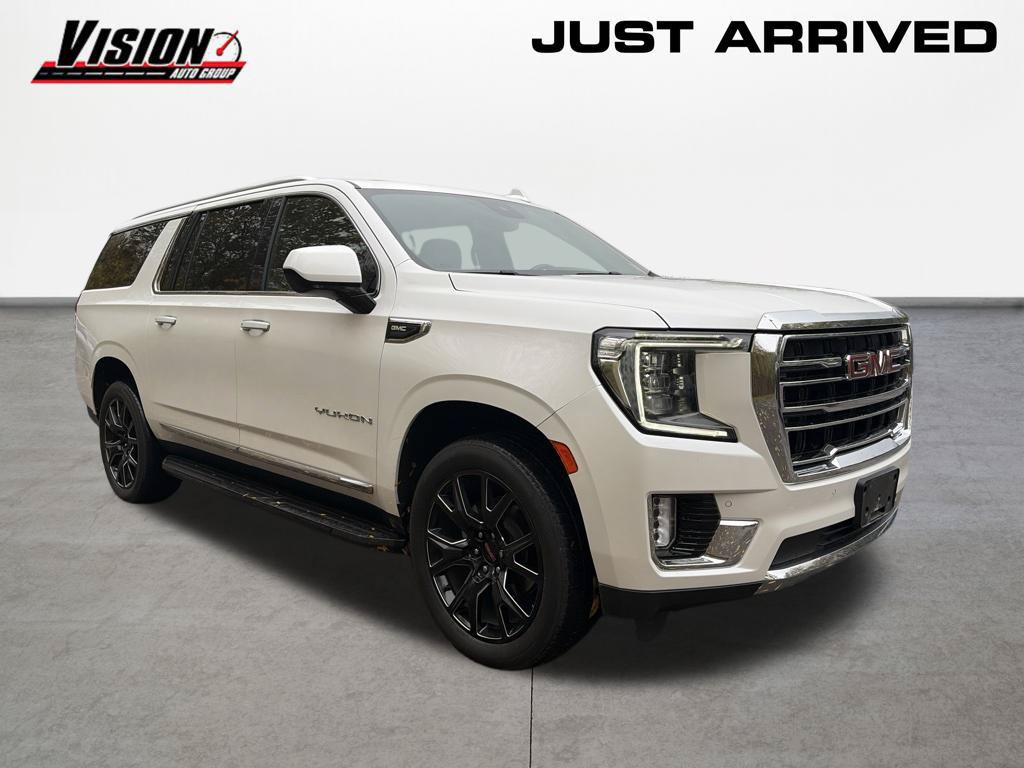Used 2023 GMC Yukon XL SLT AWD/4WD image 3