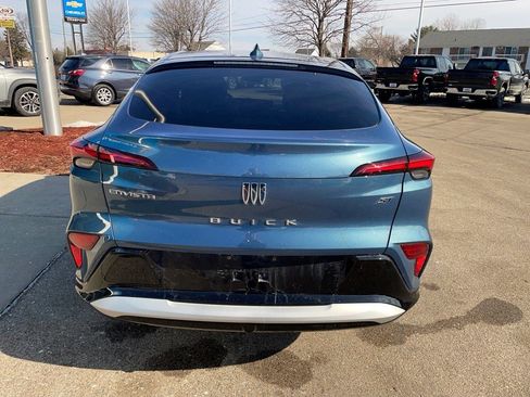 Certified 2024 Buick Envista Sport Touring w/ Convenience I Package image 4