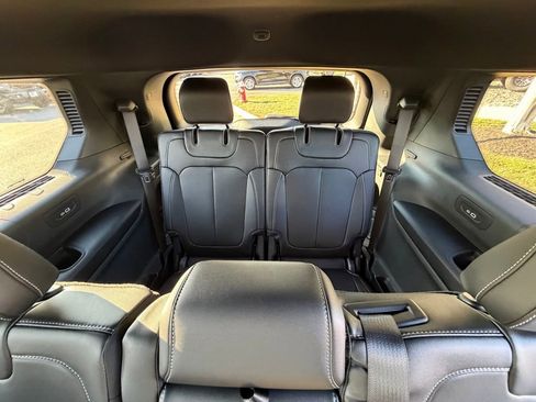 New 2025 Jeep Grand Cherokee L Limited image 13