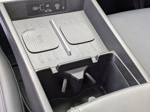 Used 2025 Hyundai Santa Fe SEL image 15