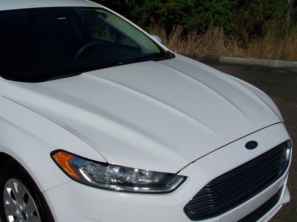 Used 2014 Ford Fusion S FWD image 30