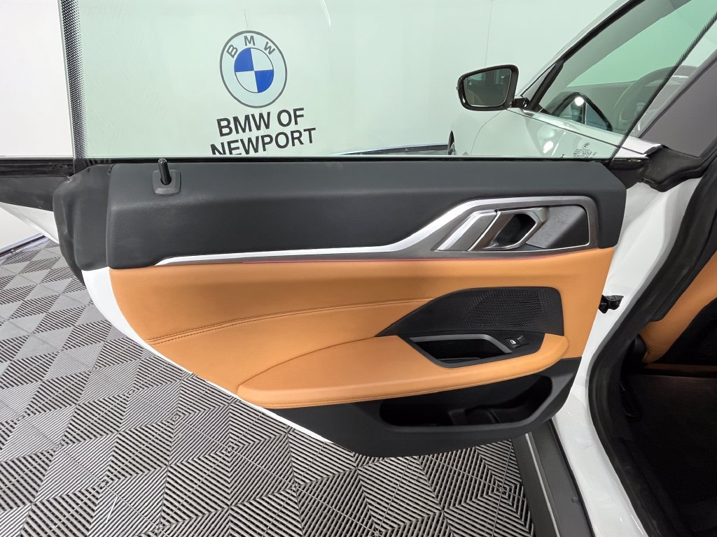 Used 2023 BMW i4 eDrive35 w/ Premium Package RWD image 22