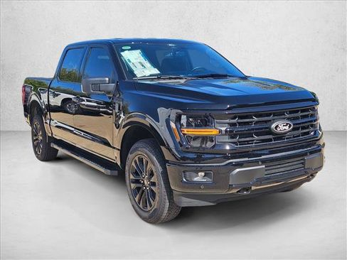 New 2025 Ford F150 XLT w/ Equipment Group 302A MID image 7