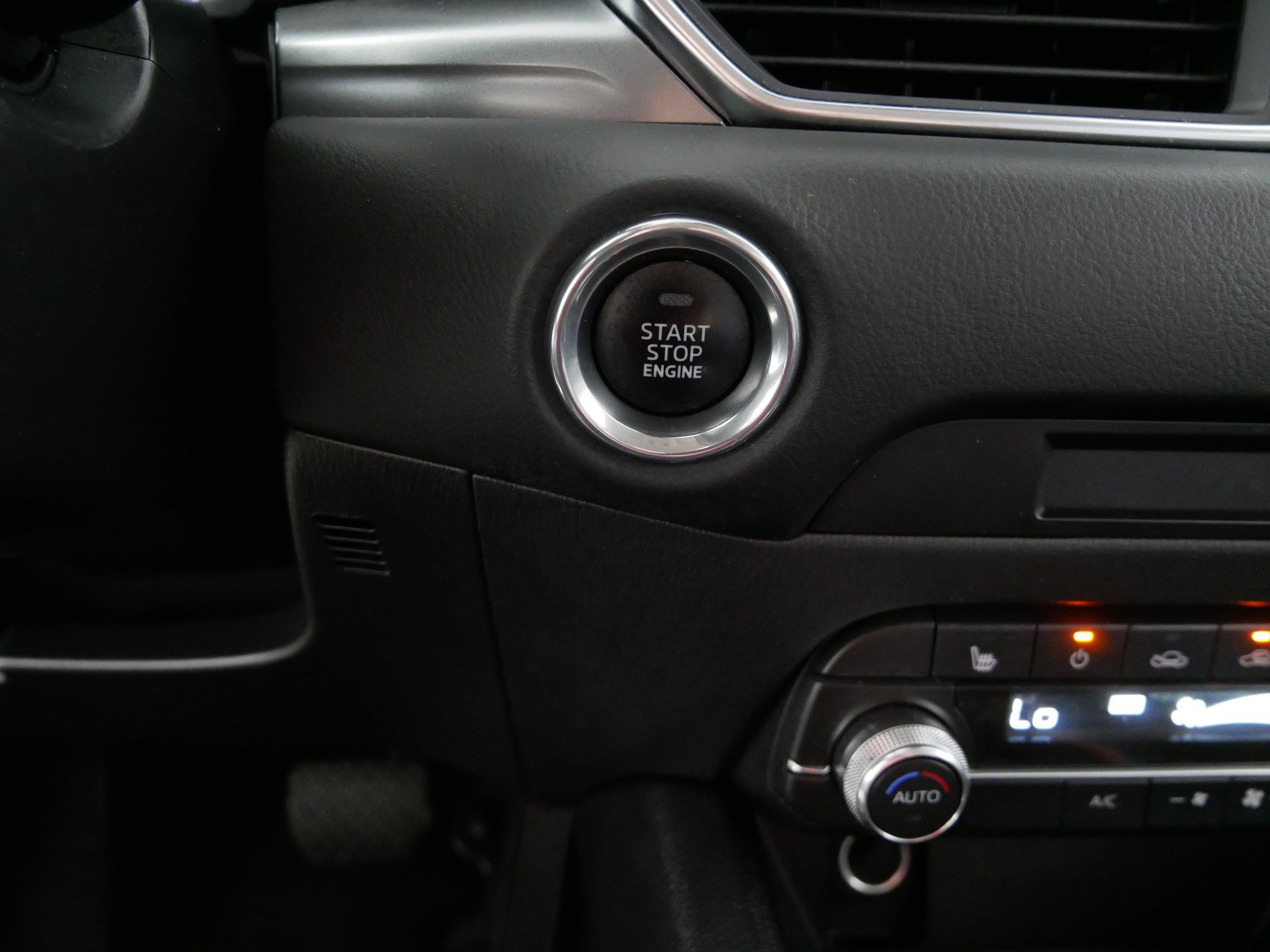 Used 2025 MAZDA CX-5 AWD 2.5 S w/ Select Package image 29